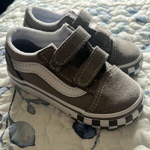 Toddler grey vans size 7C